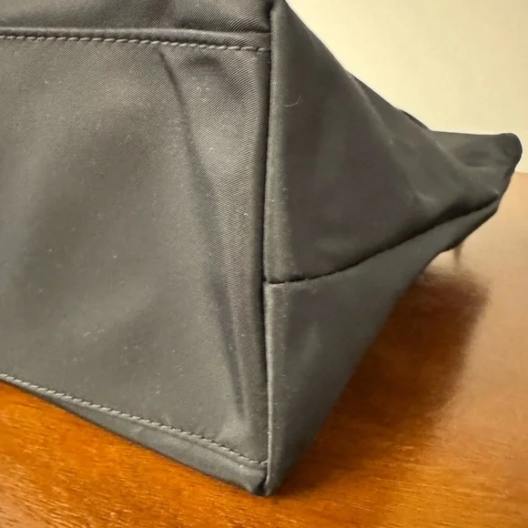 Kate Spade Watson Lane Small/Med Maya Nylon Tote  - Black/gold - Picture 6 of 9